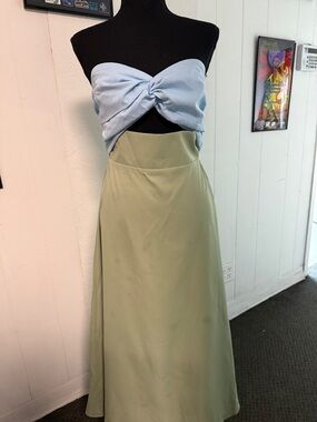 — Light Blue Twist Bandeau Top & Sage Green Maxi Dress